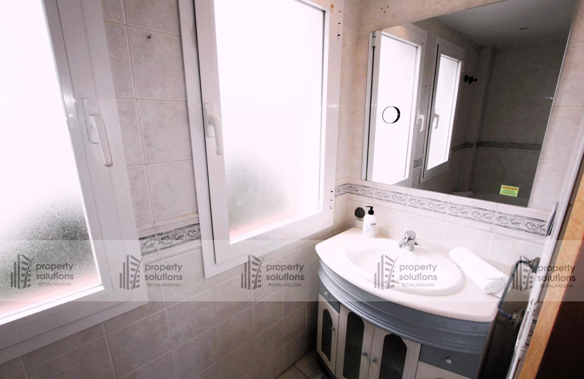 Lomas de Mena, 21 - Ático con vistas al mar - Piscina y Barbacoa - PARKING GRATIS - EXCELENTE CONEXIÓN WIFI Benalmádena Exterior foto